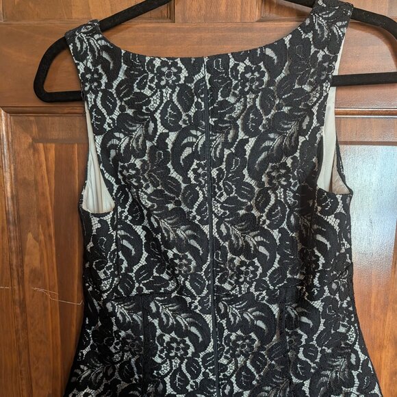 Love this Lace Top! - Picture 2 of 4